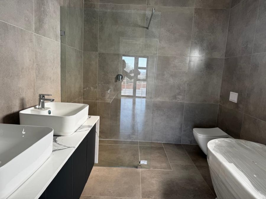3 Bedroom Property for Sale in Jeffreys Bay Central Eastern Cape